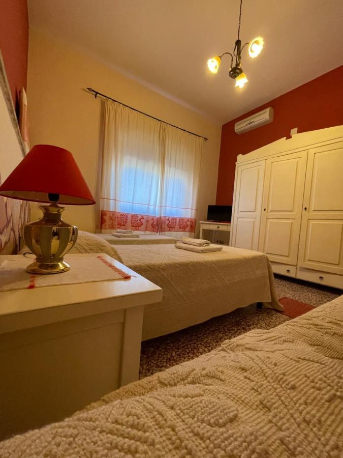 Fera5 Hotel Olbia Exterior foto